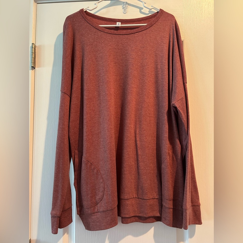 Women's Casual Maroon Crewneck Sweater